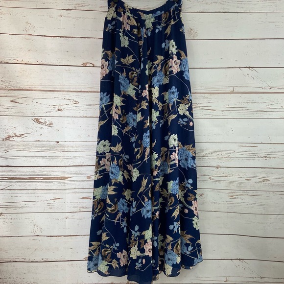 Windsor L Blue Floral High Rise Chiffon Flowy Maxi Skirt - Picture 3 of 5